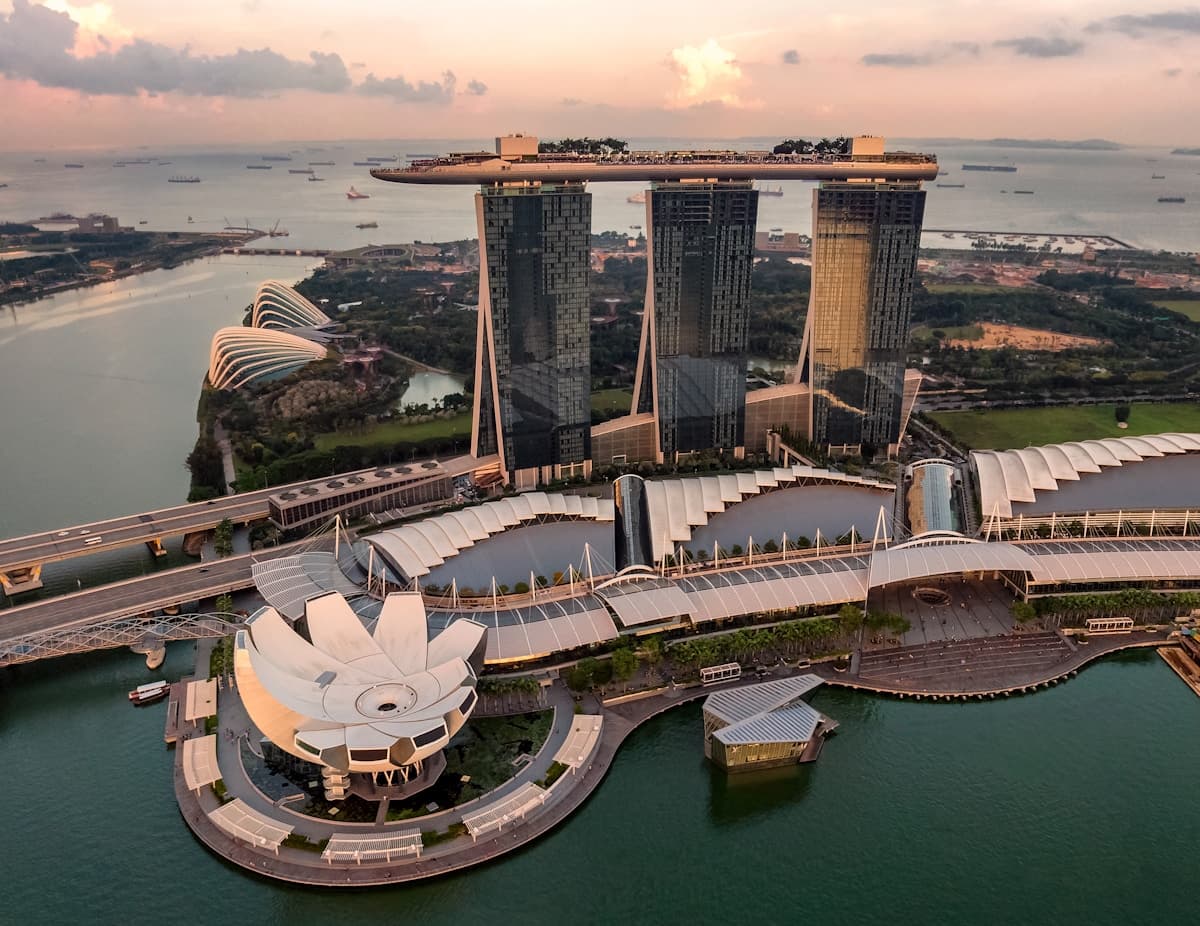 Singapore & Bali with Cruise, Singapore · Dream Cruise · Bali